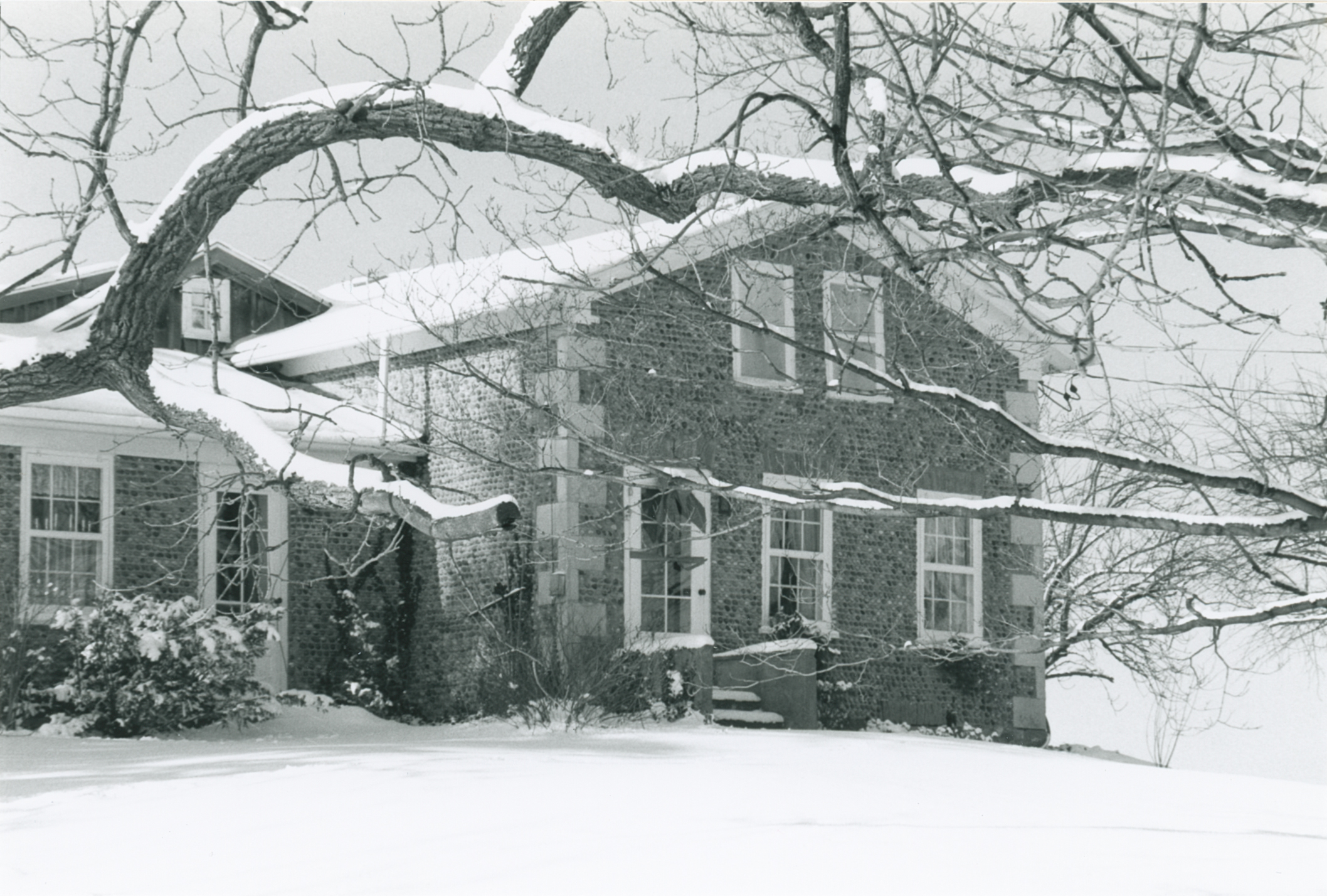 Wal-12 4625 Lewis Rd 3